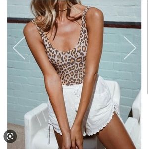 Spell Cassidy shorts large NWT